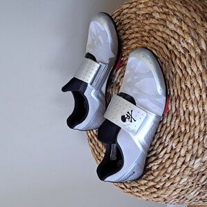Pearl Izumi Soulcycle Womens Silver Legend Indoor Spin/Cycle Shoes EU38/US7.5